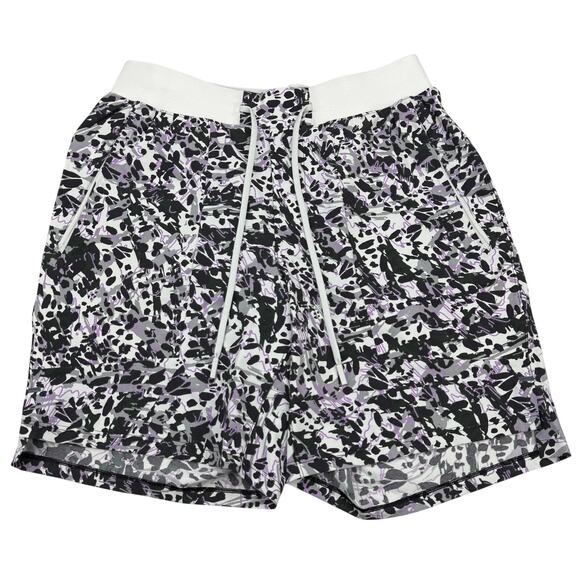 LULULEMON License to Train Linerless Short 7" Sz Small Command Camo Vapor Multi - Picture 5 of 10